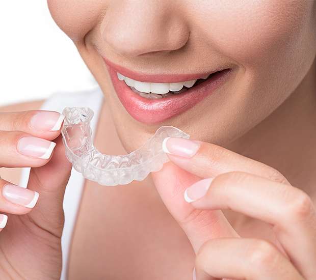 Hanford Clear Aligners