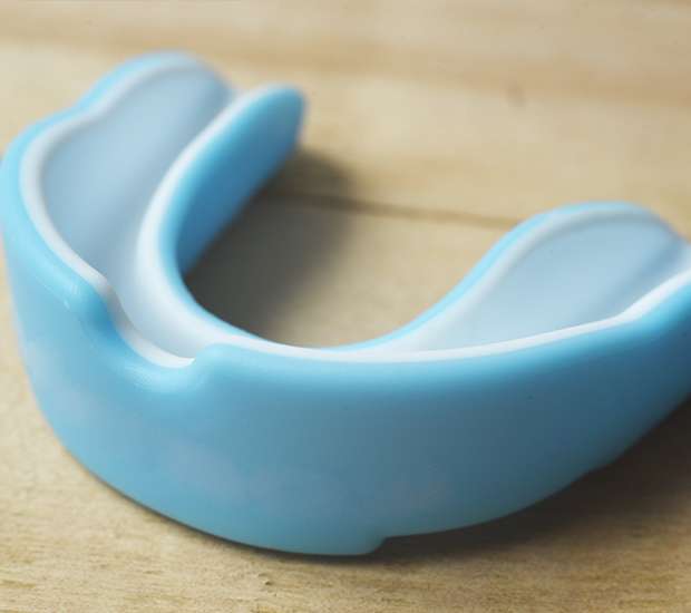 Hanford Reduce Sports Injuries With Mouth Guards
